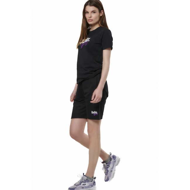 ΓΥΝΑΙΚΕΙΟ ΚΛΑΣΙΚΟ T-SHIRT Κωδικός 051518-01-BLACK