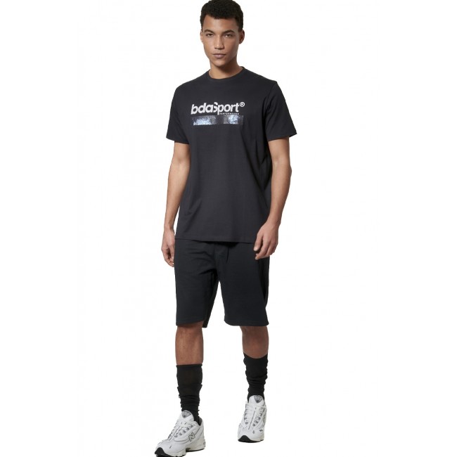 ΑΝΔΡΙΚΗ ΚΛΑΣΙΚΗ ΒΕΡΜΟΥΔΑ Κωδικός 033616-01-BLACK
